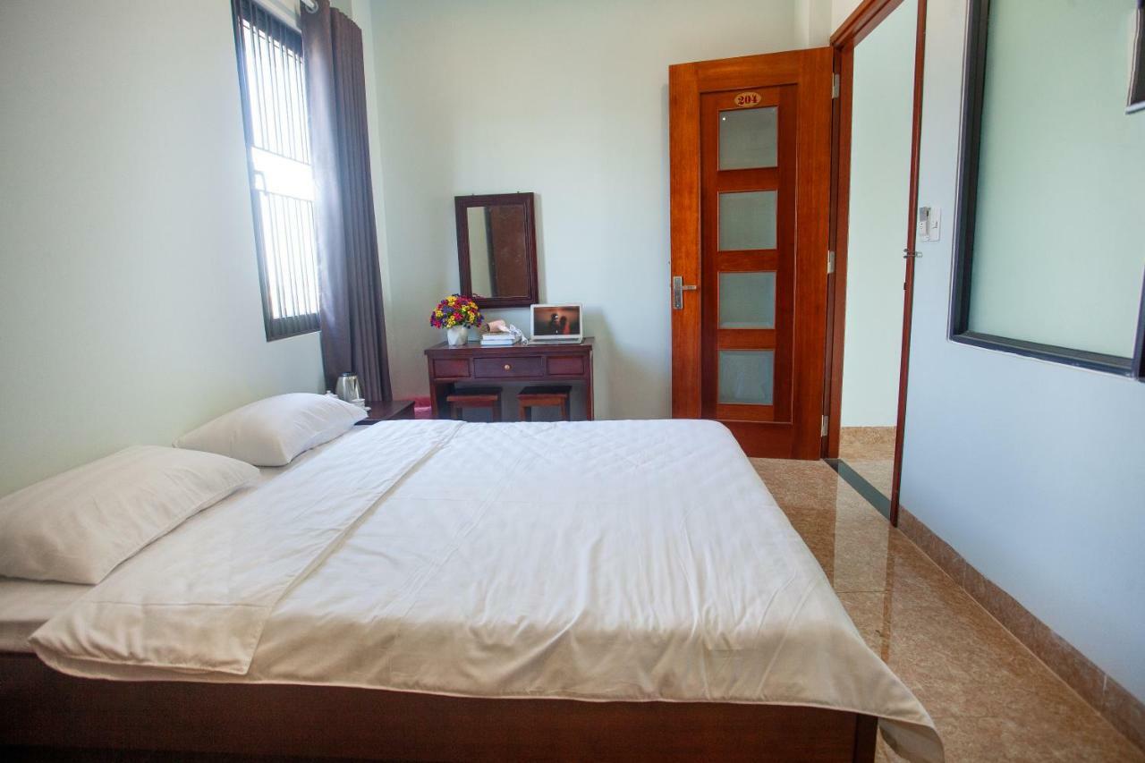 Hotel Khach San Hoang Long Nha Trang Exteriér fotografie